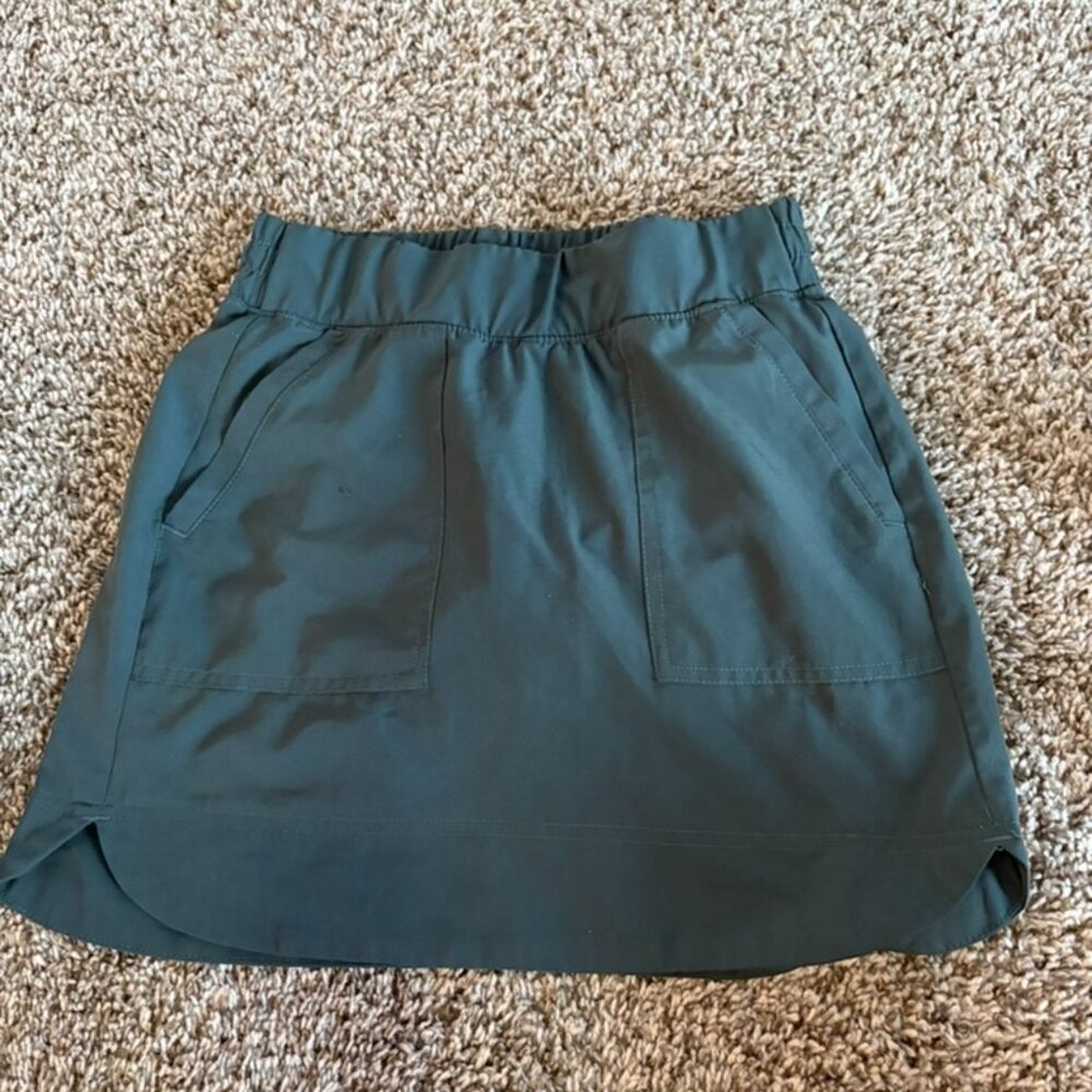 Stylish Green Mini Skirt